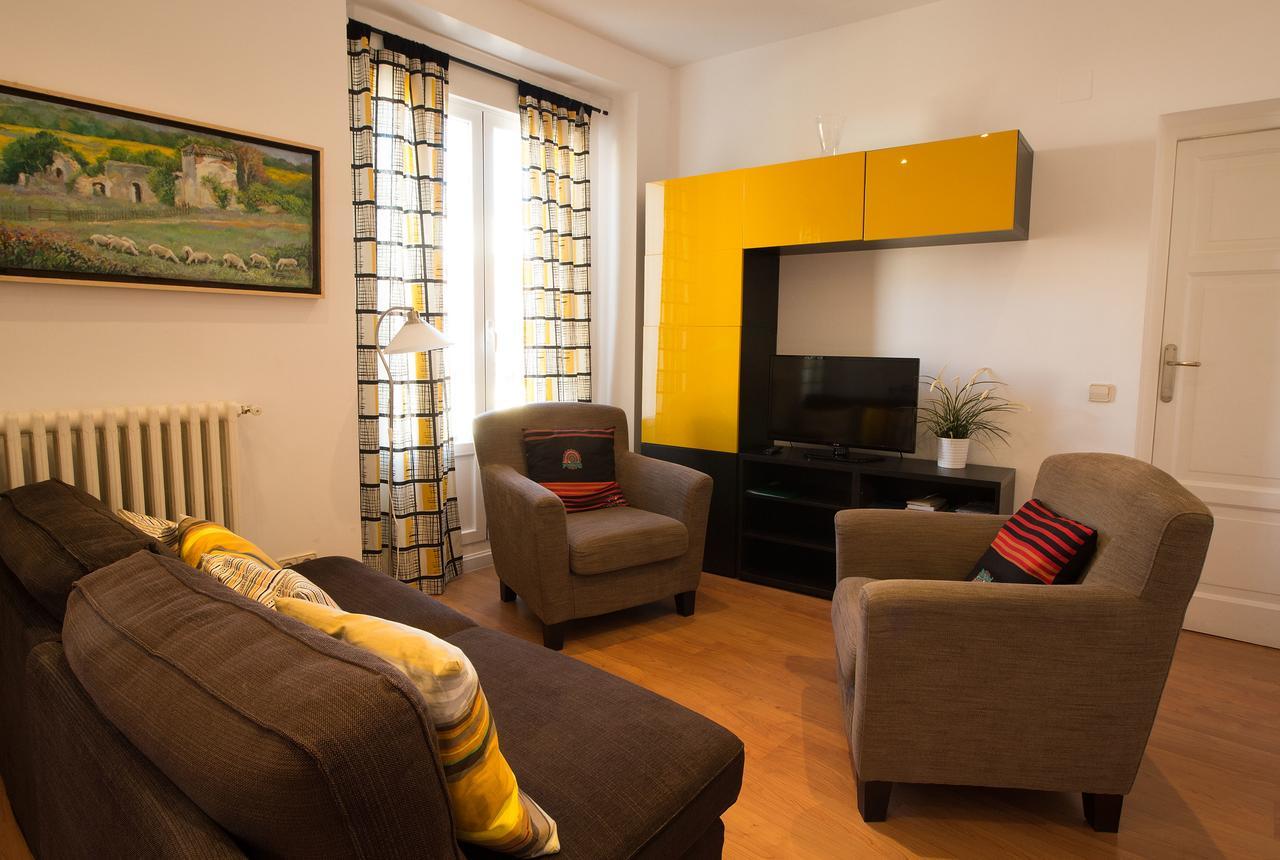 For You Rentals Chueca Apartment Temporal Son1 Madrid Luaran gambar