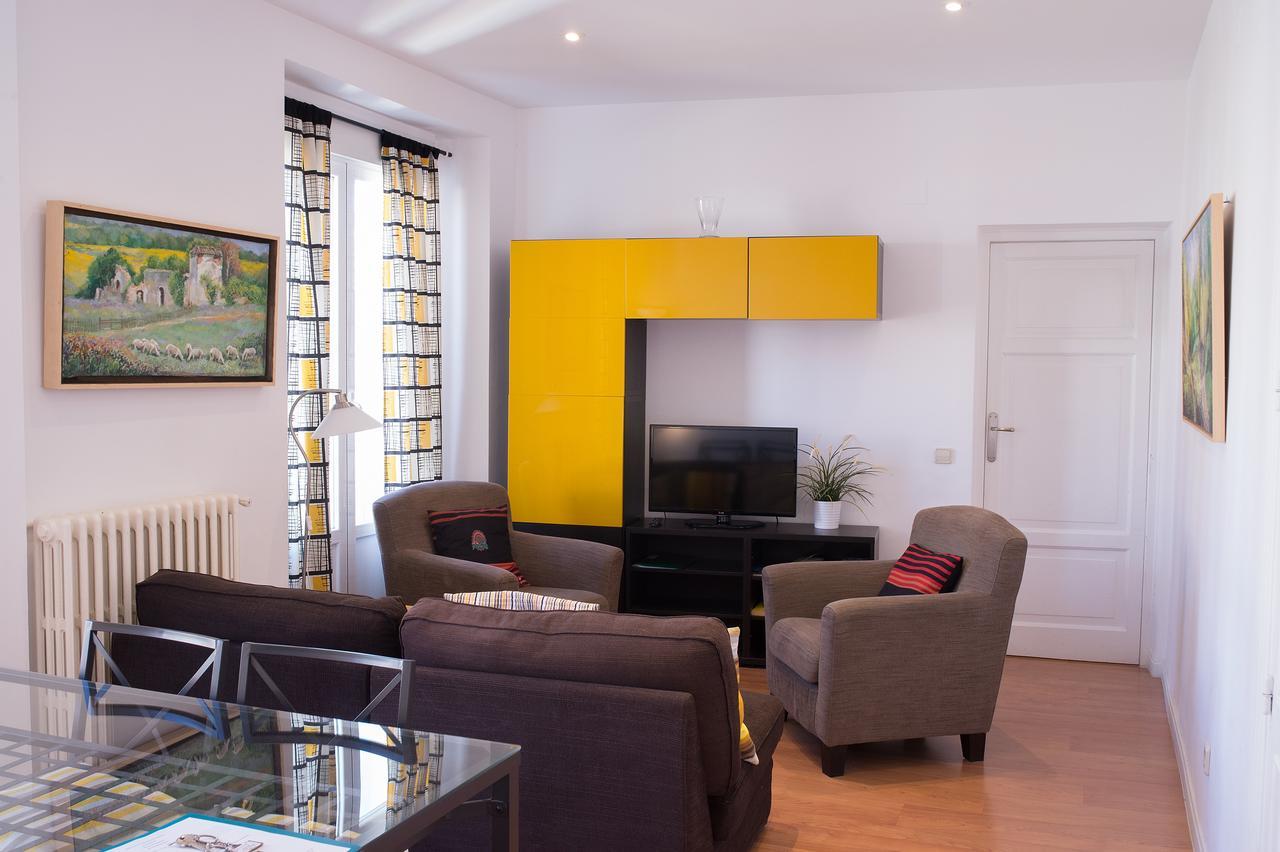 For You Rentals Chueca Apartment Temporal Son1 Madrid Luaran gambar